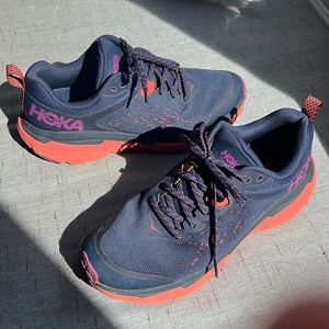 Hoka Challenger ATR 6